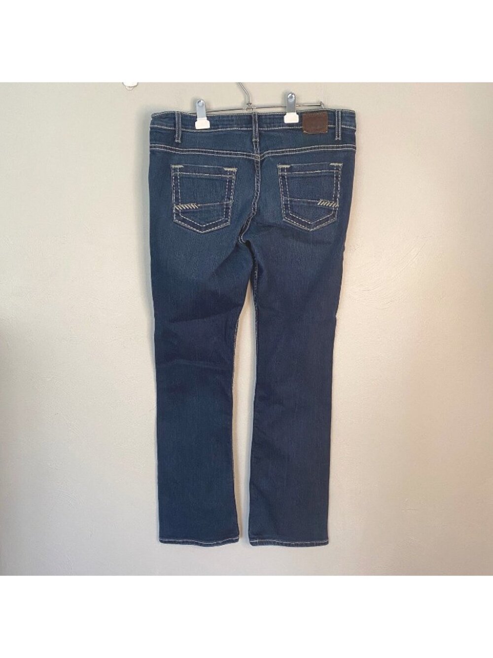 BKE Denim Payton Boot Cut Jeans size 31R X 31.5 Shiny Sequined 5 Pockets - Picture 3 of 11